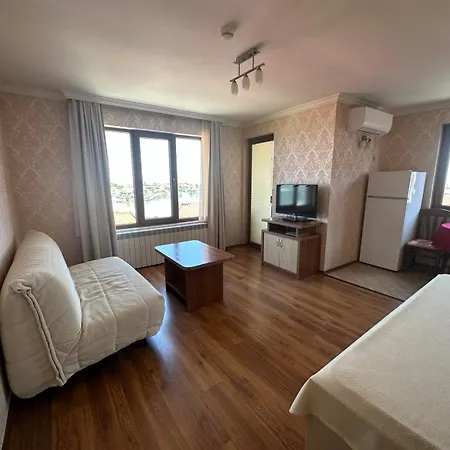 Hotel Family Radiana 2*