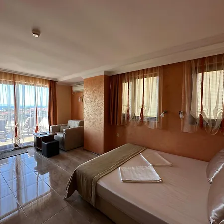 Family Radiana 2* Sozopol