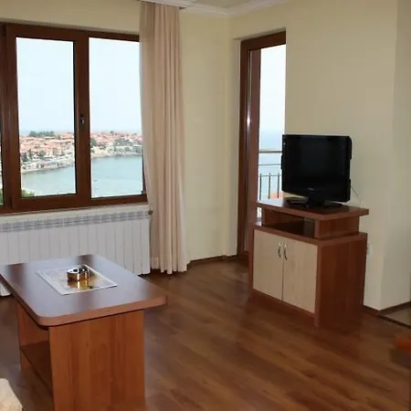 Family Radiana Hotel