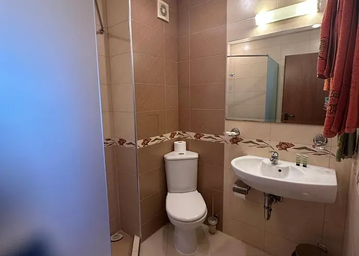 Family Radiana Хотел 2*