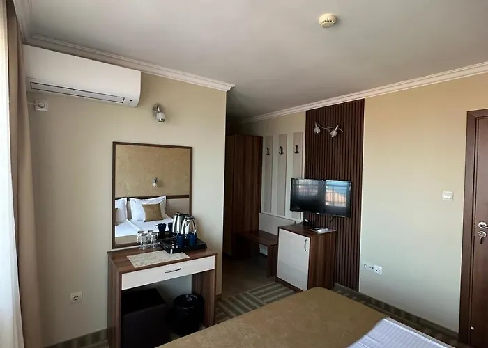 Family Radiana Хотел Созопол