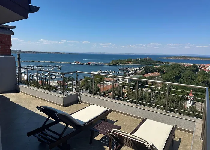 Family Radiana Хотел Созопол