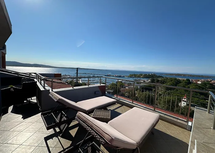 Family Radiana Хотел